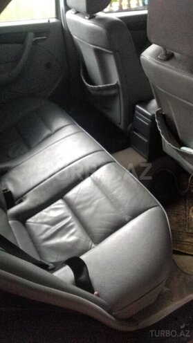 Mercedes C 200 1999, 260,000 km - 0.1 l - Masallı