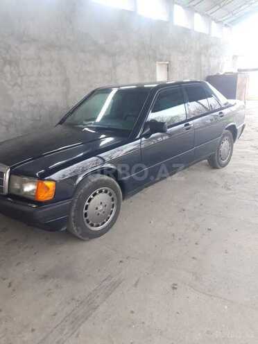 Mercedes E 200 1990, 321,421 km - 2.0 l - Qəbələ