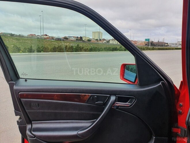 Mercedes C 200 1999, 216,886 km - 2.0 l - Bakı