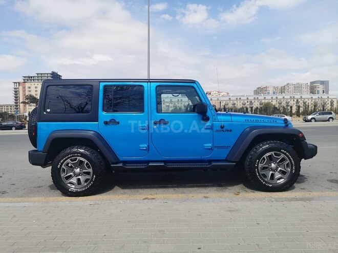 Jeep Wrangler 2015, 102,000 km - 2.8 l - Bakı