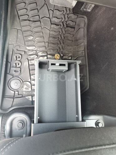 Jeep Wrangler 2015, 102,000 km - 2.8 l - Bakı