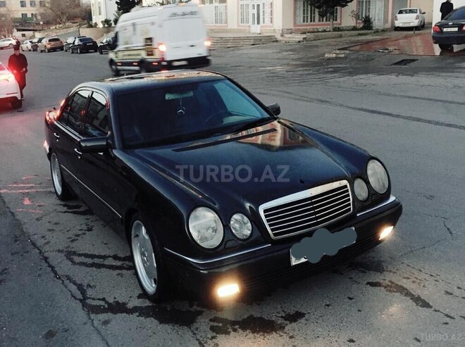 Mercedes E 240 1999, 383,000 km - 2.4 l - Bakı