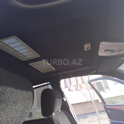 Mercedes E 230 1997, 309,000 km - 2.3 l - Qazax