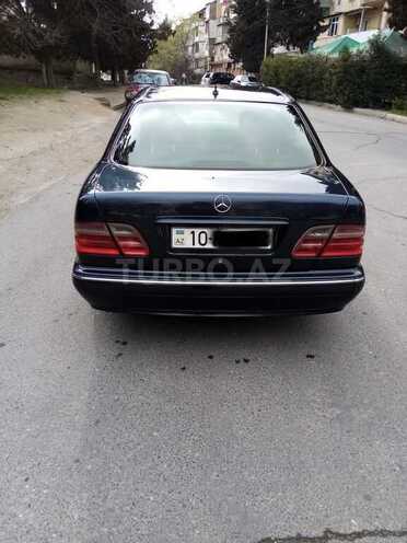 Mercedes E 240 2000, 390,000 km - 2.4 l - Bakı