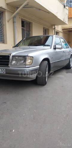 Mercedes E 260 1987, 250,000 km - 2.6 л - Bakı