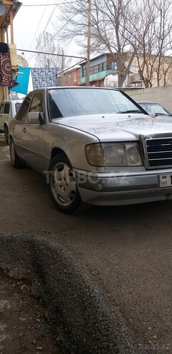 Mercedes E 260 1987, 250,000 km - 2.6 л - Bakı