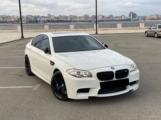 BMW M5 2013, 110,000 km - 4.4 l - Bakı
