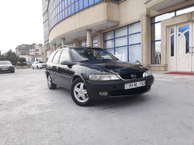 Opel Vectra 1998, 180,000 km - 2.0 l - Bakı