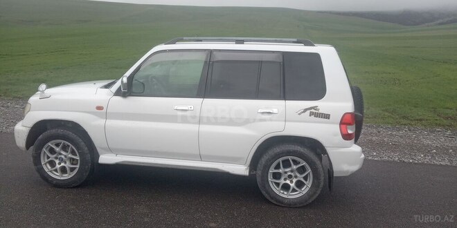 Mitsubishi Pajero io 2001, 211,446 km - 0.2 l - Oğuz