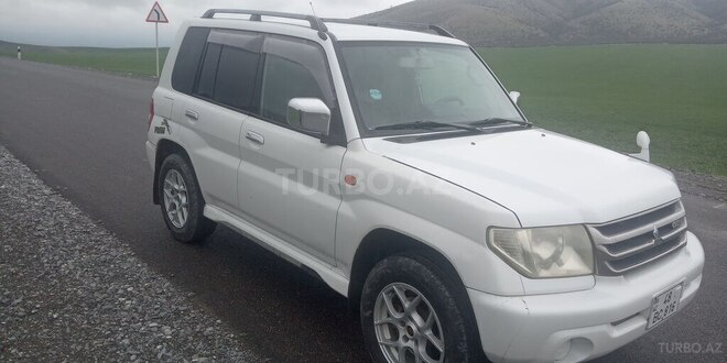 Mitsubishi Pajero io 2001, 211,446 km - 0.2 l - Oğuz