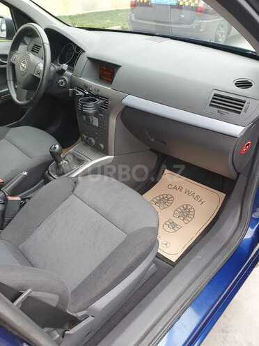 Opel Astra 2006, 222,000 km - 1.3 l - Bakı