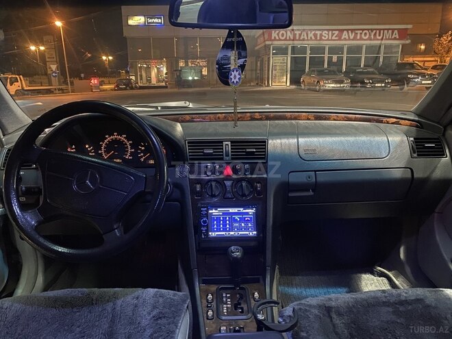 Mercedes C 230 1999, 287,000 km - 2.3 л - Bakı