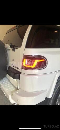 Toyota FJ Cruiser 2013, 98,000 km - 0.4 l - Bakı