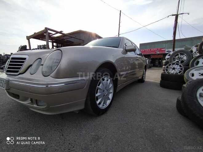 Mercedes E 240 2000, 289,070 km - 2.4 l - Bakı