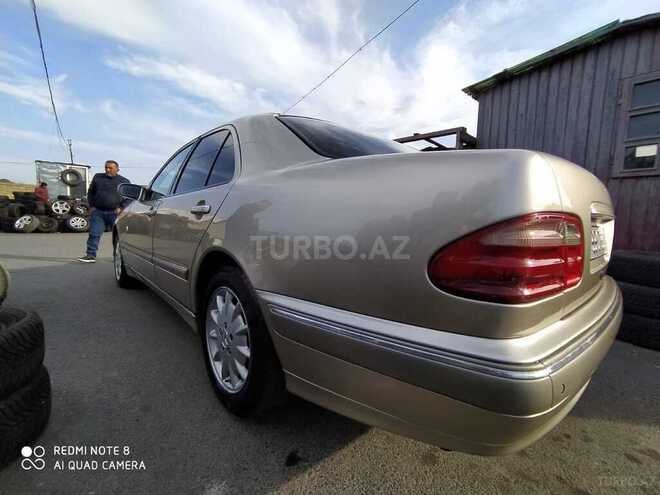 Mercedes E 240 2000, 289,070 km - 2.4 l - Bakı