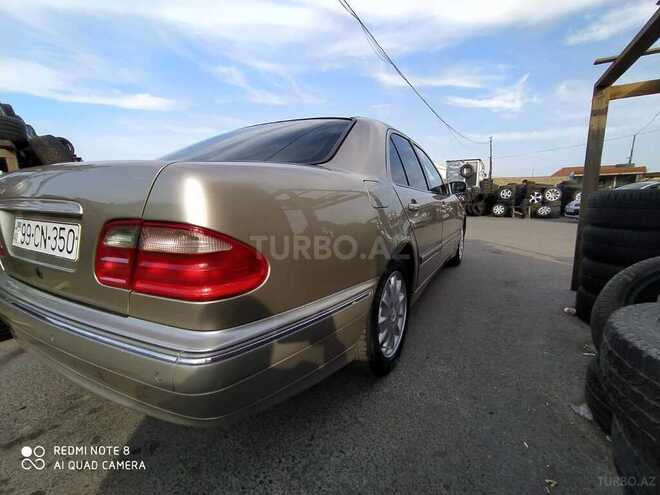 Mercedes E 240 2000, 289,070 km - 2.4 l - Bakı