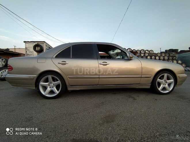 Mercedes E 240 2000, 289,070 km - 2.4 l - Bakı