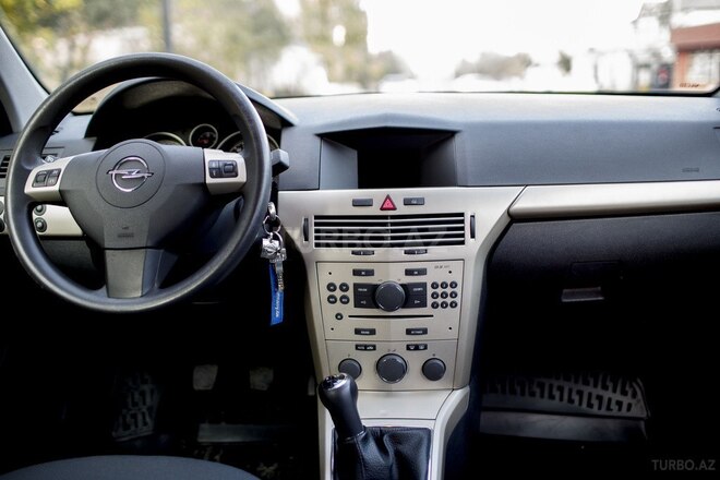 Opel Astra 2007, 116,000 km - 1.3 l - Bakı