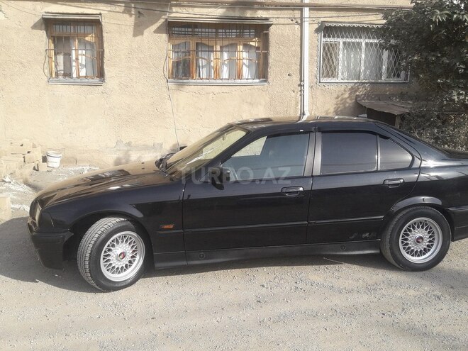 BMW 320 1993, 256,000 km - 2.0 л - Bakı