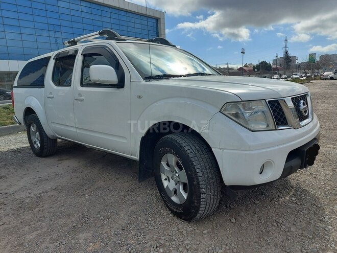 Nissan Navara 2010, 269,000 km - 2.5 l - Bakı