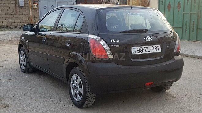 Kia Rio 2005, 180,000 km - 1.5 л - Bakı