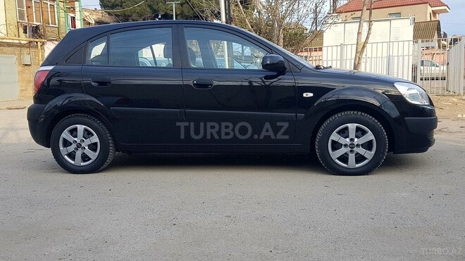 Kia Rio 2005, 180,000 km - 1.5 л - Bakı