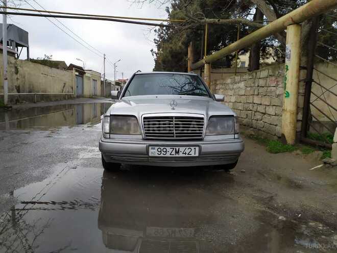 Mercedes E 300 1995, 356,255 km - 3.0 l - Bakı