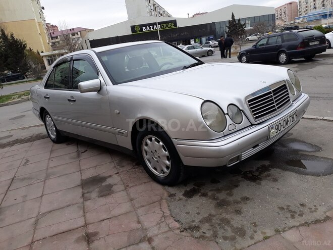 Mercedes E 230 1996, 287,000 km - 2.3 л - Sumqayıt