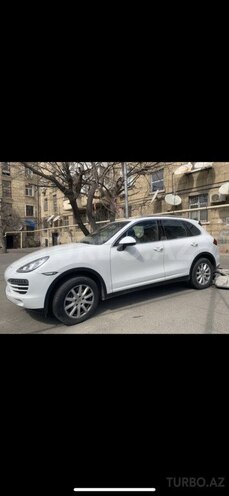 Porsche Cayenne 2014, 82,000 km - 0.4 л - Bakı