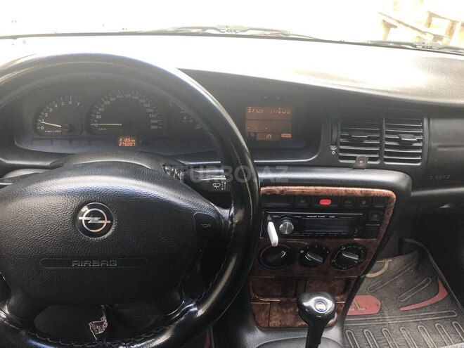 Opel Vectra 1996, 245,000 km - 2.0 l - Bakı