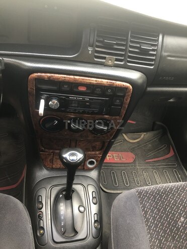 Opel Vectra 1996, 245,000 km - 2.0 l - Bakı