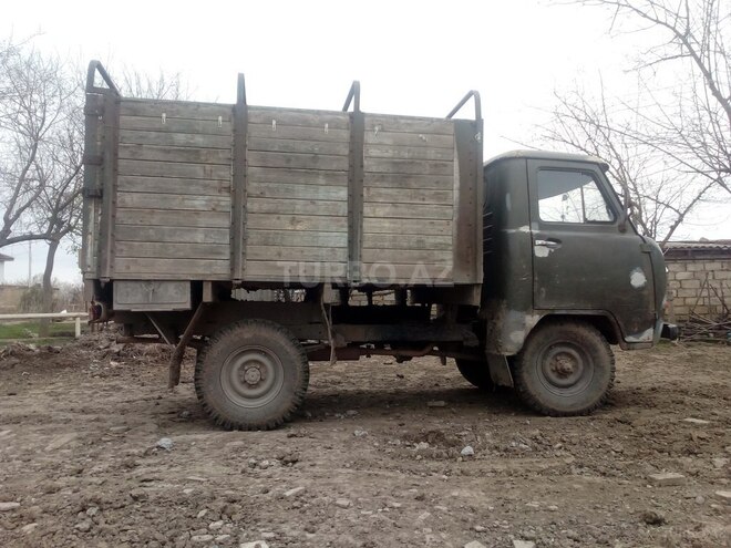 UAZ 452 1989, 222,000 km - 2.4 l - Biləsuvar