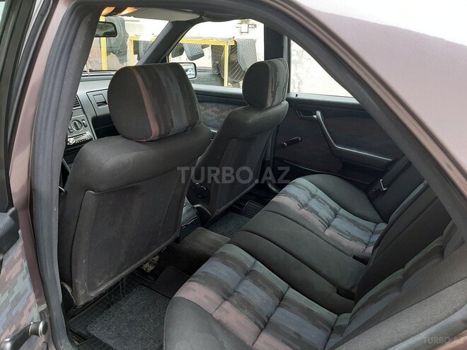 Mercedes C 180 1993, 247,005 km - 1.8 l - Bakı