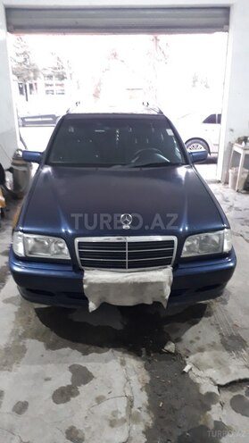 Mercedes C 220 1999, 350,960 km - 2.2 l - Mingəçevir