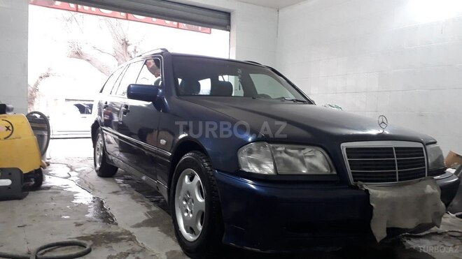 Mercedes C 220 1999, 350,960 km - 2.2 l - Mingəçevir