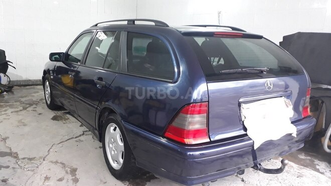 Mercedes C 220 1999, 350,960 km - 2.2 l - Mingəçevir