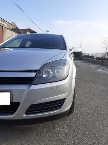 Opel Astra 2005, 157,000 km - 1.4 l - Bakı
