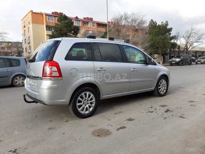 Opel Zafira 2009, 220,000 km - 1.9 l - Sumqayıt