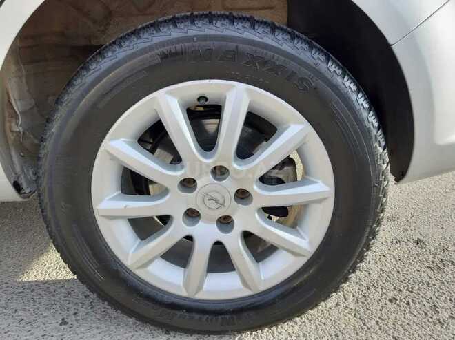 Opel Zafira 2009, 220,000 km - 1.9 l - Sumqayıt