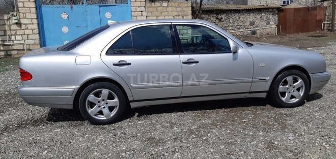 Mercedes E 240 1998, 439,000 km - 2.4 l - Ağcabədi