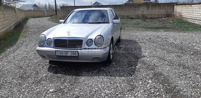 Mercedes E 240 1998, 439,000 km - 2.4 l - Ağcabədi