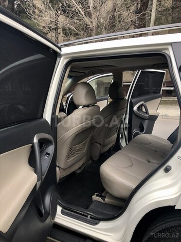 Toyota RAV4 2007, 182,000 km - 2.4 л - Bakı