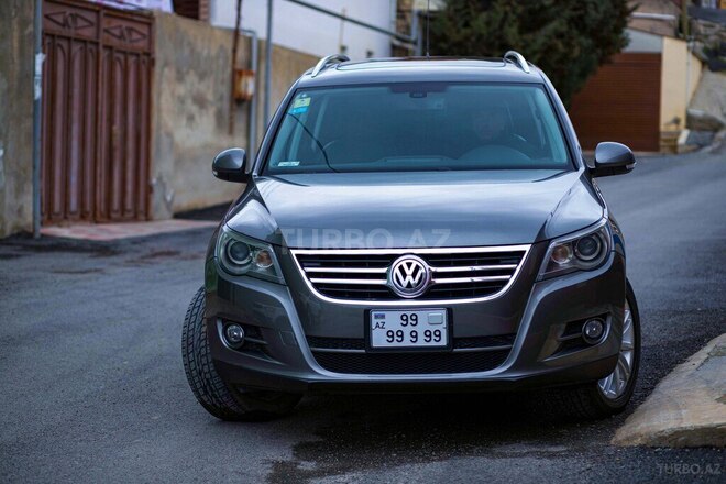 Volkswagen Tiguan 2008, 101,800 km - 2.0 л - Bakı