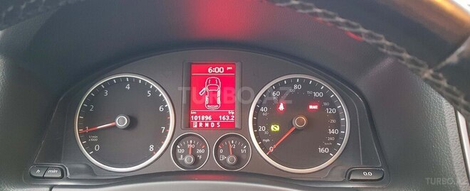 Volkswagen Tiguan 2008, 101,800 km - 2.0 л - Bakı