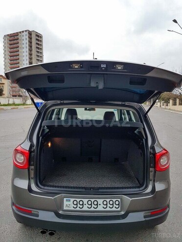Volkswagen Tiguan 2008, 101,800 km - 2.0 л - Bakı