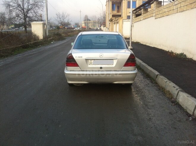 Mercedes C 220 1995, 395,000 km - 0.2 л - Bakı
