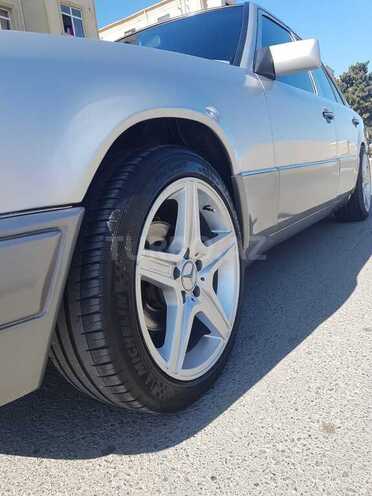 Mercedes E 250 1992, 510,000 km - 2.5 л - Bakı