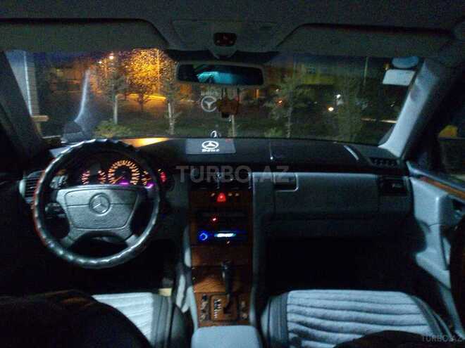 Mercedes E 220 1998, 630,500 km - 2.2 l - Bakı