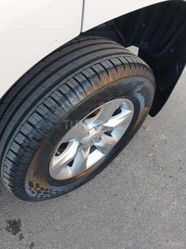 Toyota Prado 2012, 230,000 km - 2.7 л - Bakı