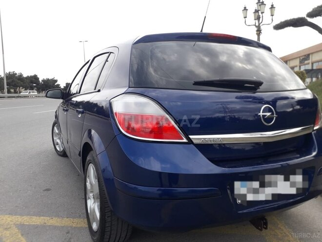 Opel Astra 2006, 260,000 km - 1.4 l - Bakı